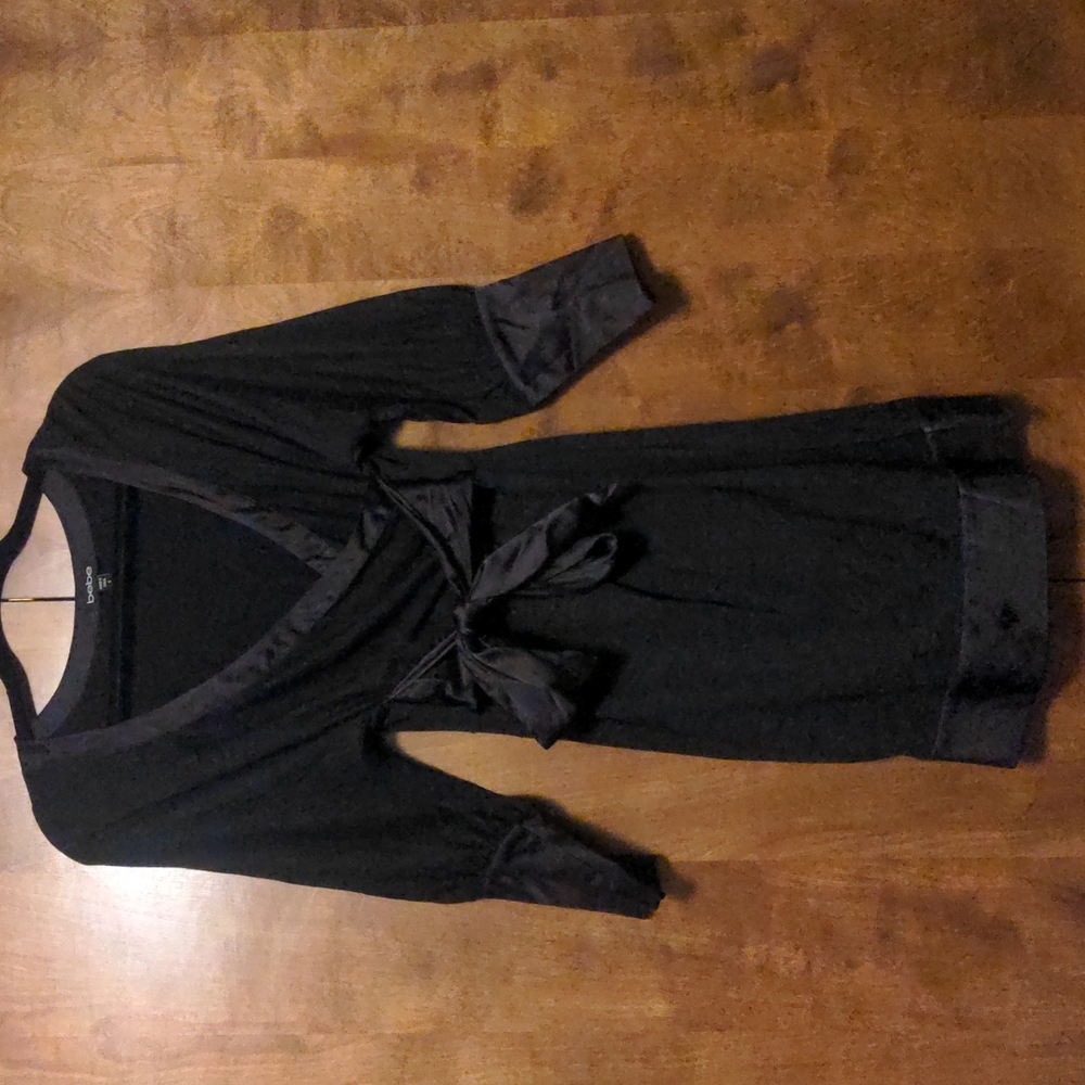 Bebe kimono style dress